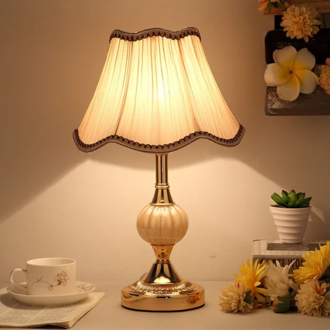 Quixy - Vintage Scandinavian Table Lamp